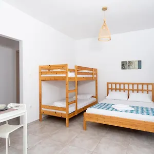 Avli Πυργαδίκια